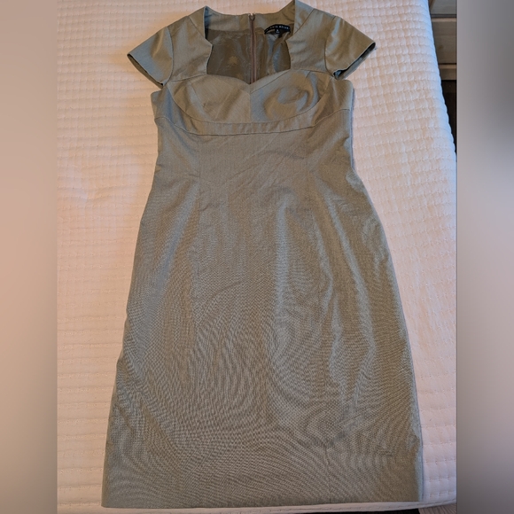 Antonio Melani Sage Green Sheath Dress Size 8 | Cap Sleeve Knee Length Work Dres - Picture 2 of 9